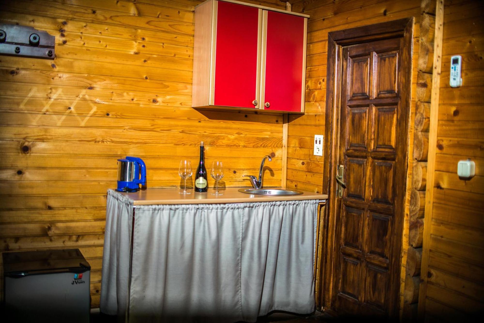 Wooden Village Resort Ponari Eksteriør bilde