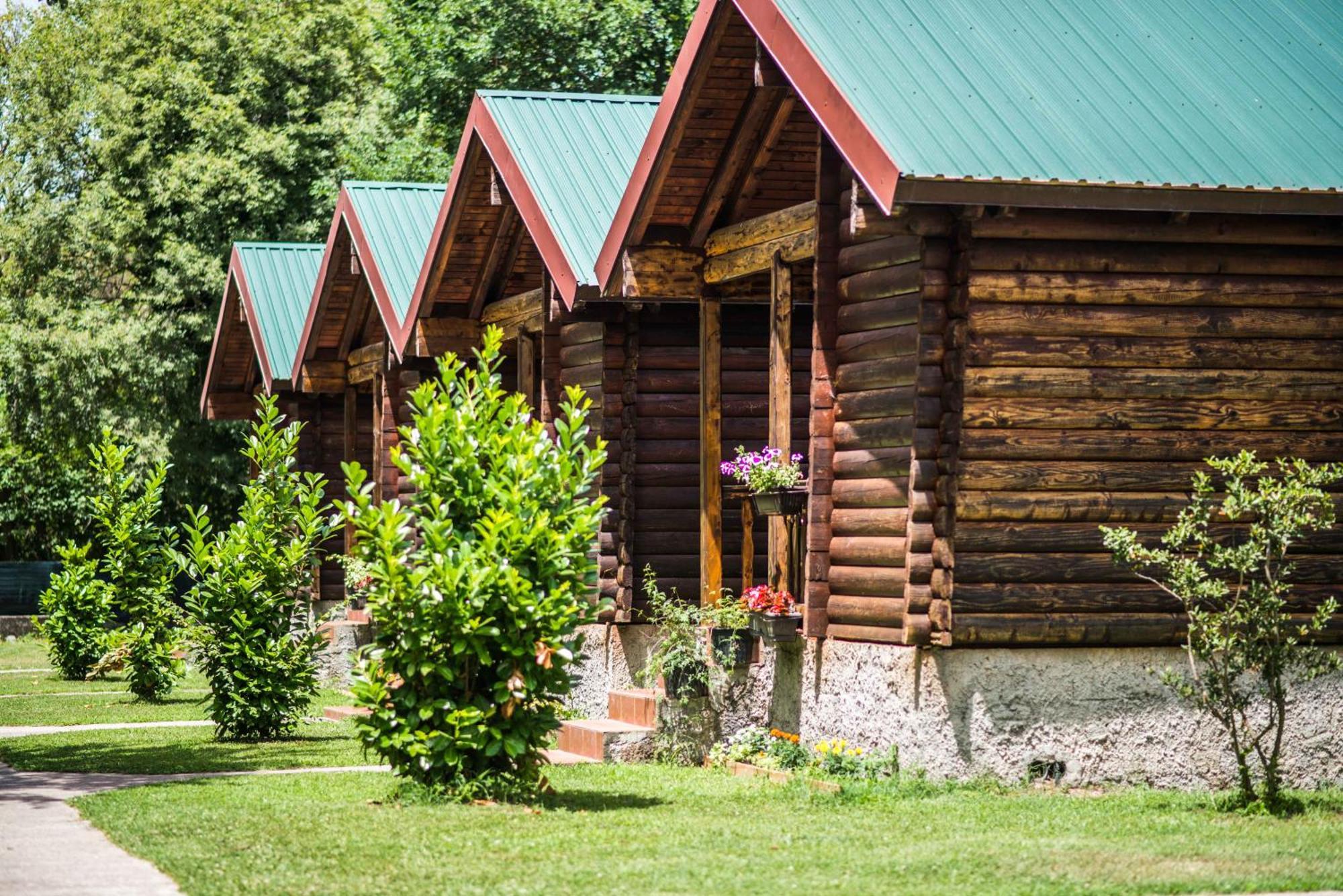 Wooden Village Resort Ponari Eksteriør bilde